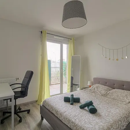 Cocon Urban Terrasse Et Stationnement Gratuit *